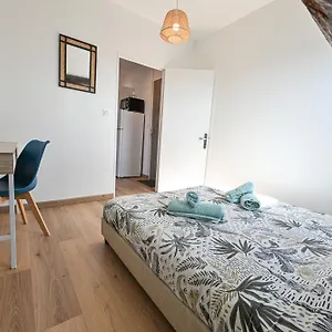 la-belle-rive-du-voyageur.hotels-rhonealpes.com/